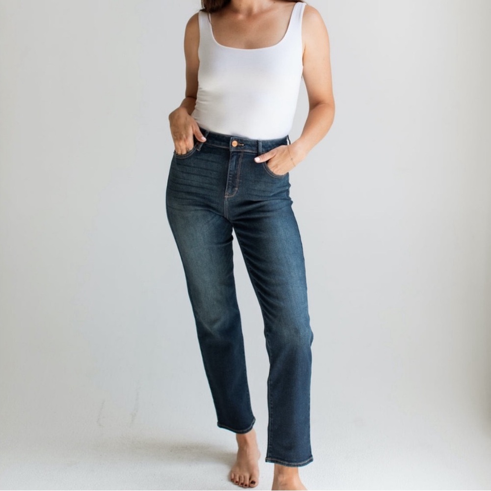 Carly Jean Los Angeles Chrissy Jeans
